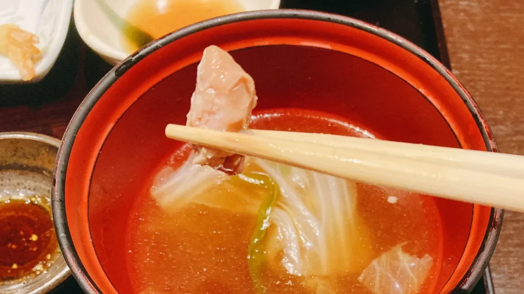 ミニちゃんこの鶏肉