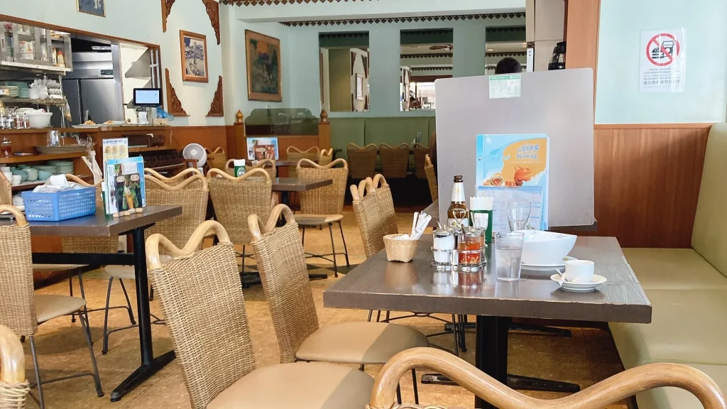 ゲウチャイ店内