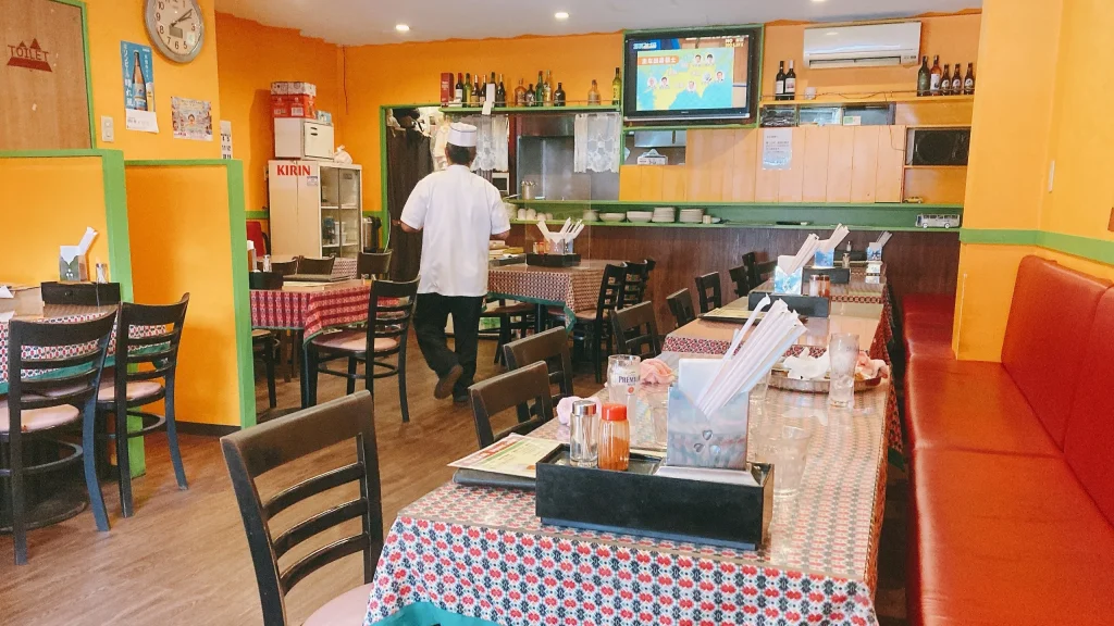トゥラシの店内