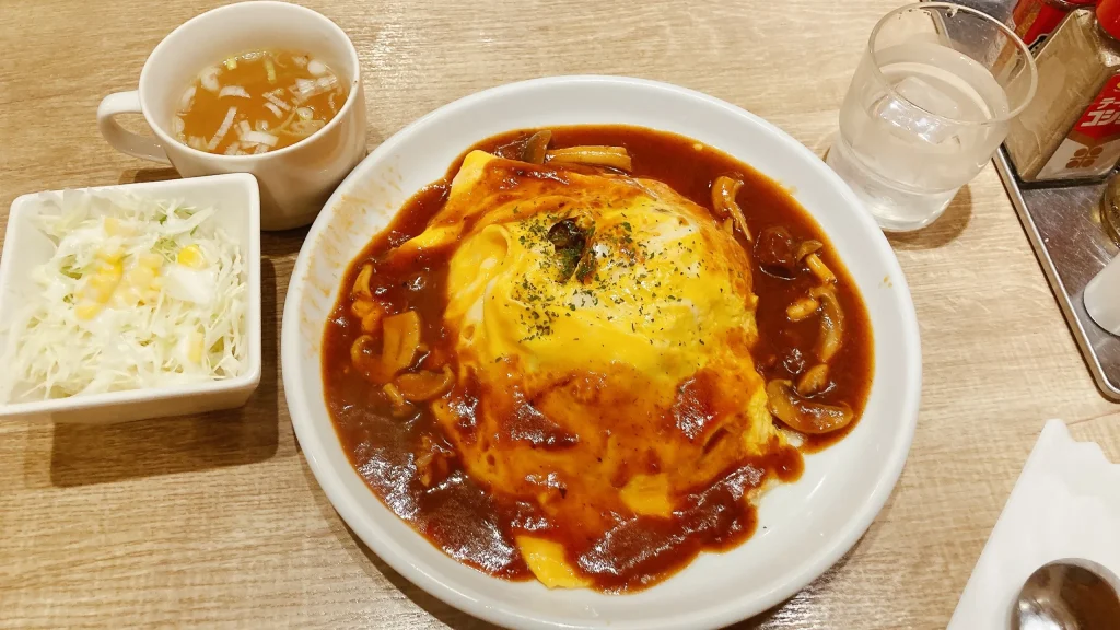 中華洋食あゆたのデミオムライス