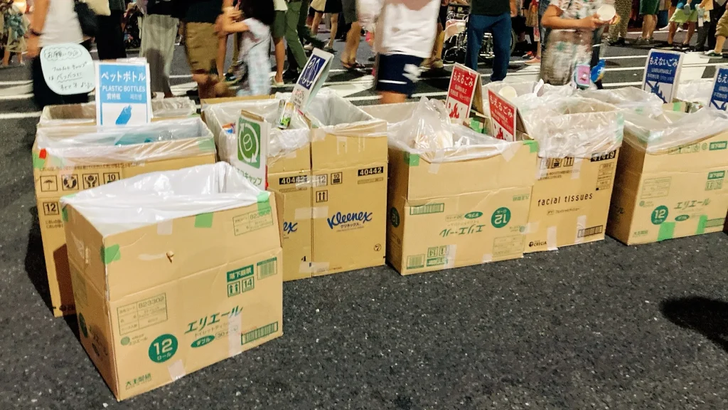 両国町会夏祭りのゴミ捨て場