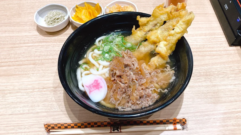 資さんうどんの肉ごぼ天うどん