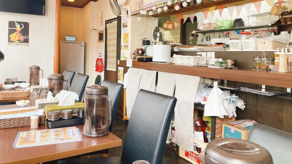 ソイアーリータイ料理の店内