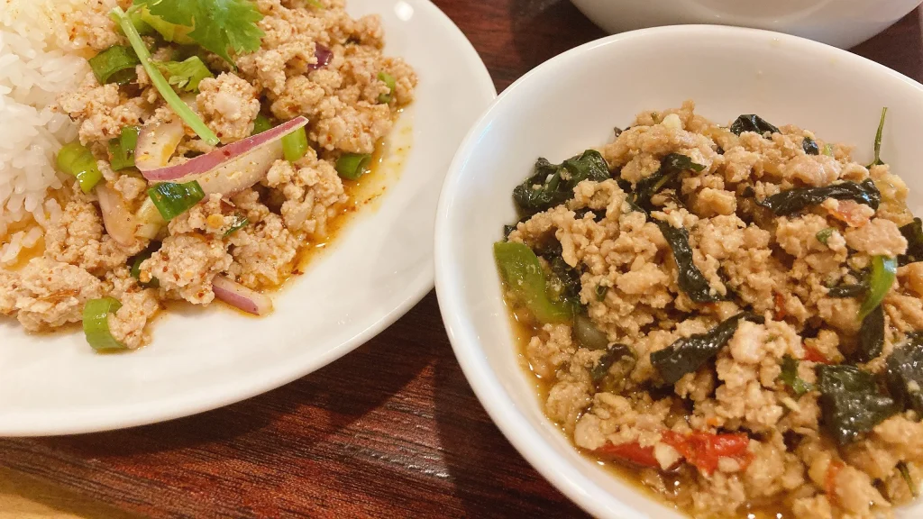タイキッチンの鶏ひき肉バジル炒め