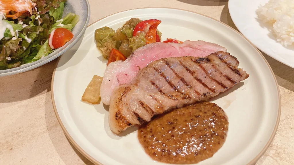 大人洋食 Bistro1996,のポークグリル実物