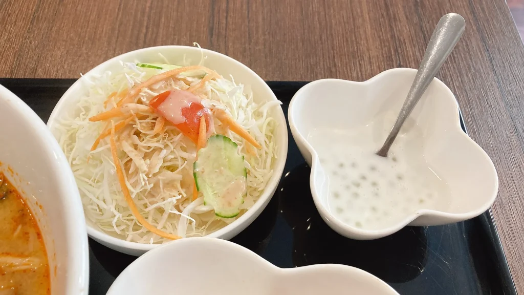 ペンタイのセットサラダ