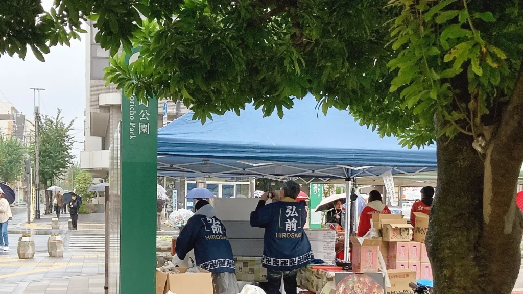 北斎祭り当日の緑町公園の様子