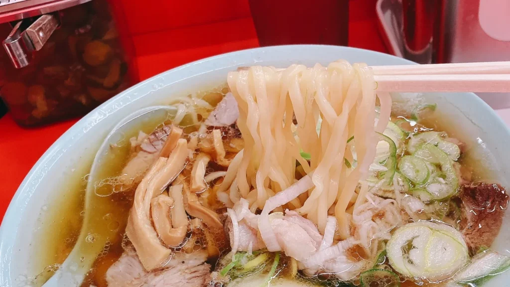 邦ちゃんラーメンの麺